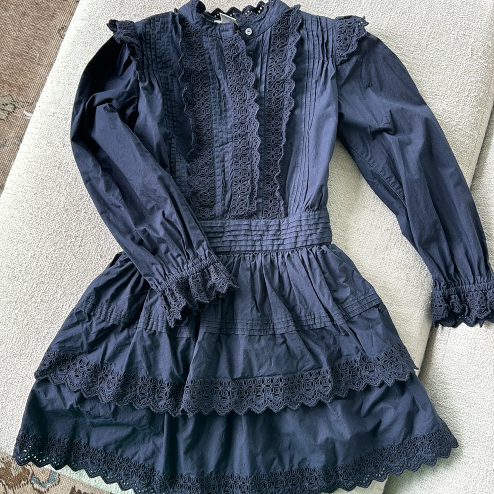 Size 8 (runs small) Scotch and Soda navy girls ruffle dress.Excellent condition.